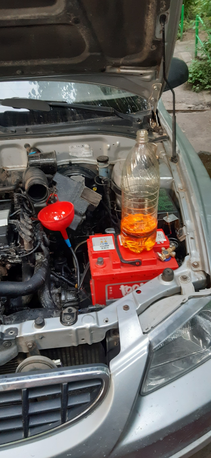 Отмыл кпп поменял масло в ней и в движке — Hyundai Accent (3G), 1,5 л ...