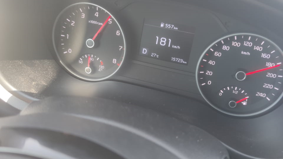 Выбор бескаркасных дворников — KIA Sportage (4G), 2 л, 2019 года ...