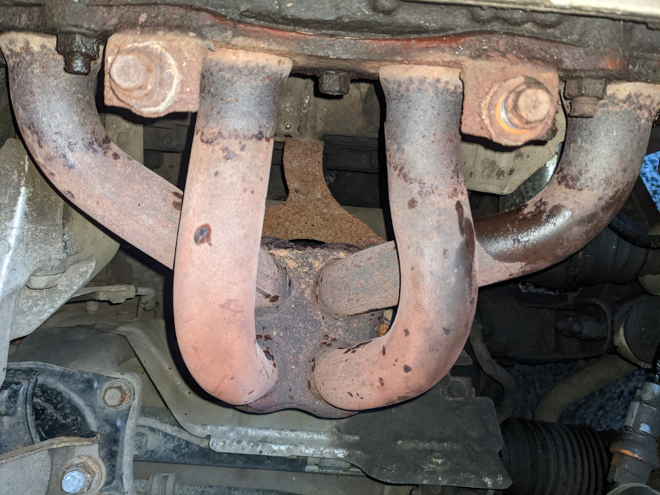 Датчик втека и кожух выпускного коллектора — Honda Accord (7G), 2 л ...
