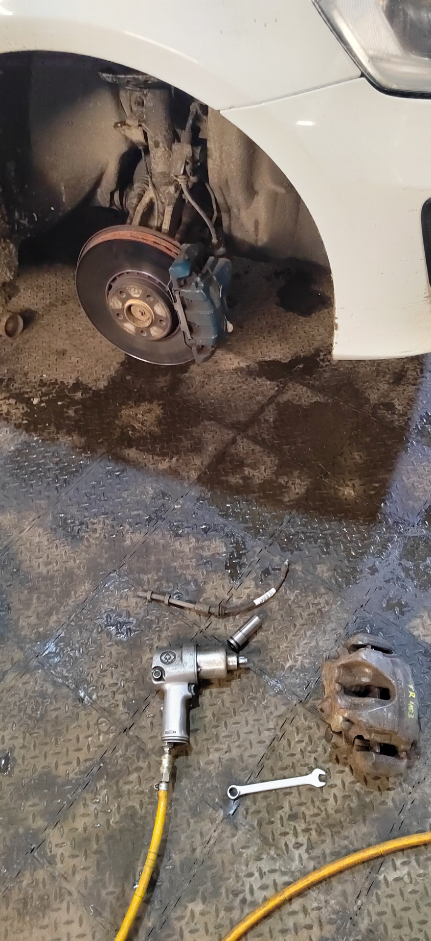 9. 75% синего и 100% зелёного — Volvo XC60 (1G), 2,4 л, 2013 года ...