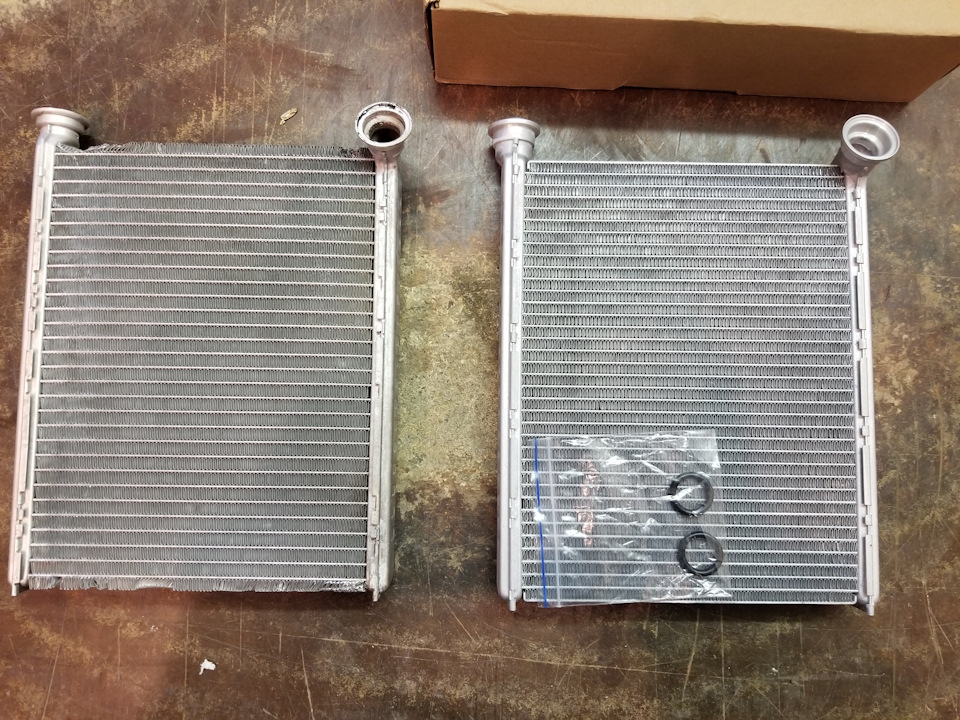 Операция "Ташкент". Замена радиатора печки Пежо 308 ЕР6 - Peugeot 308 (1G), 1,6 