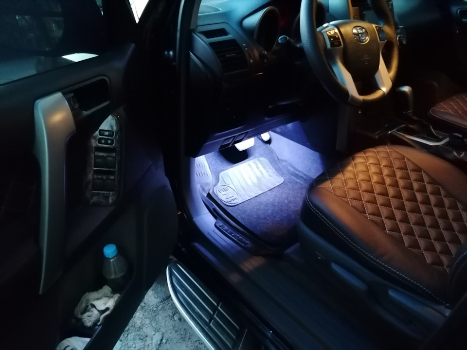 Подсветка зоны ног vol.3 Реализация — Toyota Land Cruiser Prado 150 ...