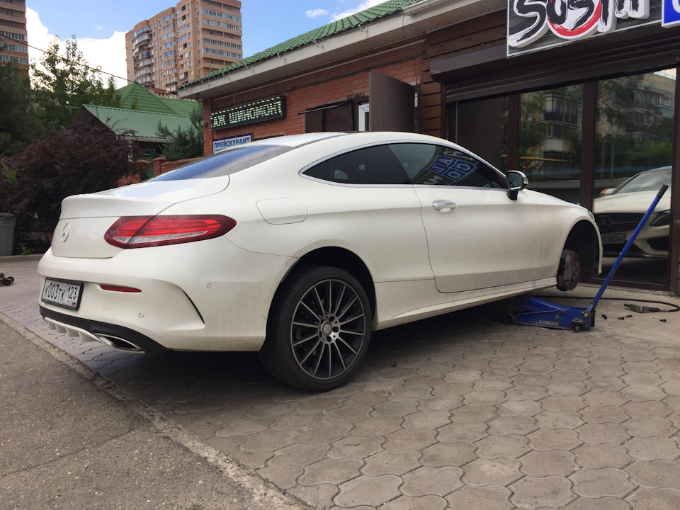 Небольшая неприятность — Mercedes-Benz C-class Coupe (C205), 2 л., 2016 ...