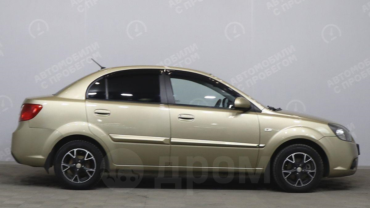 KIA Rio (2G) 1.4 бензиновый 2011 | на DRIVE2