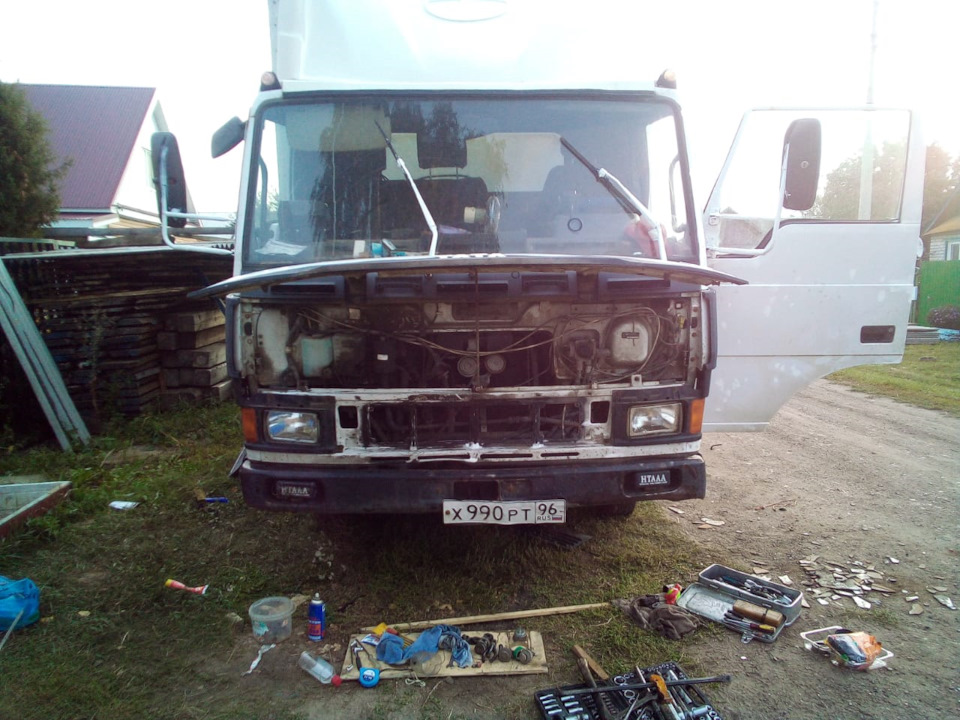 Фары головные от МАЗа — Tata Indica Vista (2G), 5,6 л, 2008 года ...