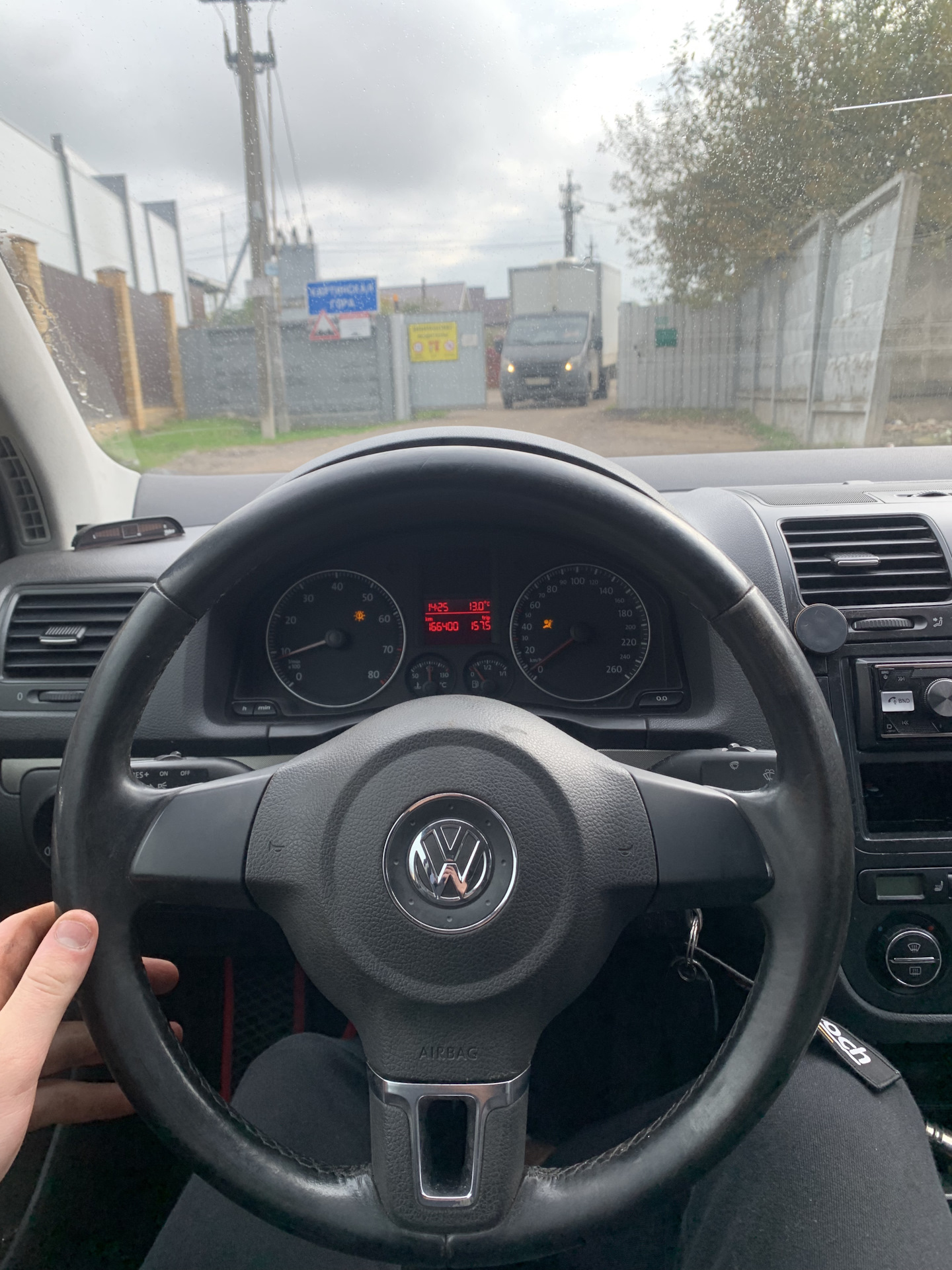 Руль от гольф 6 — Volkswagen Golf Mk5, 1,6 л, 2004 года | стайлинг | DRIVE2