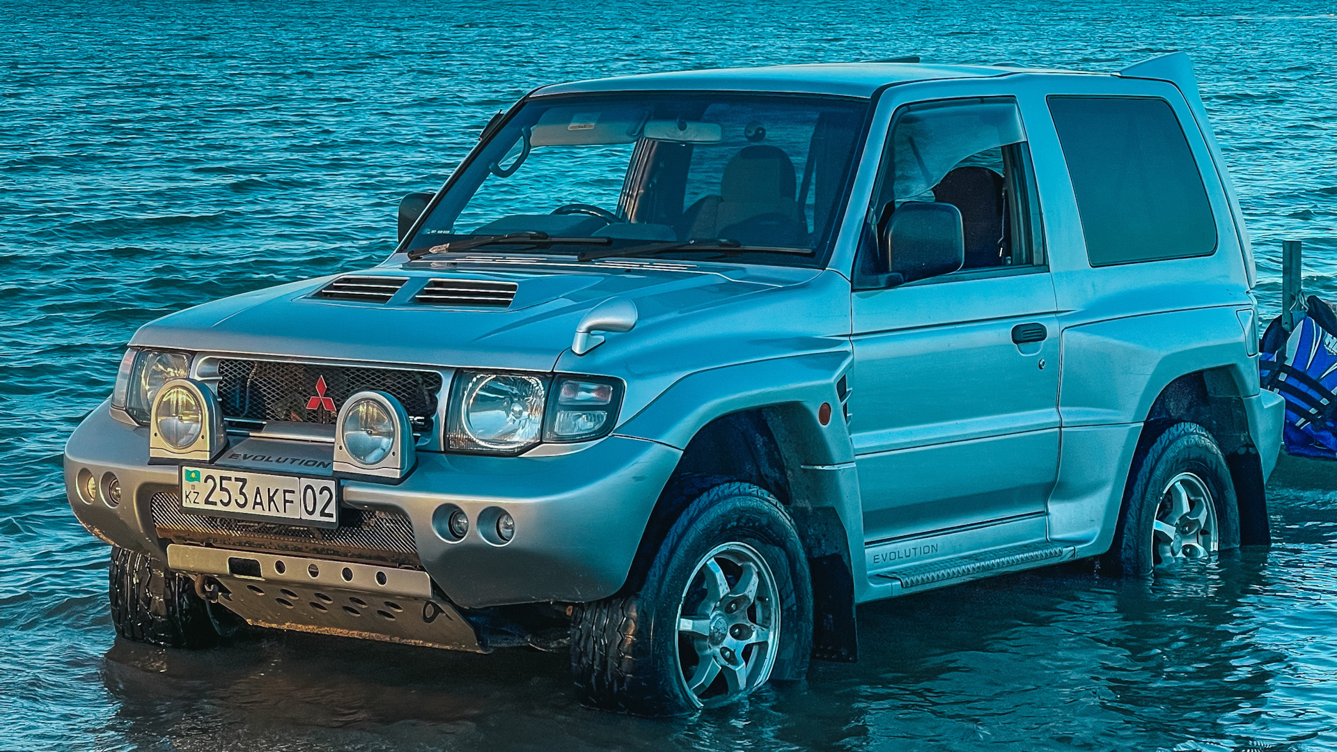 Mitsubishi Pajero Evolution 3.5 бензиновый 1997 | Евик на DRIVE2