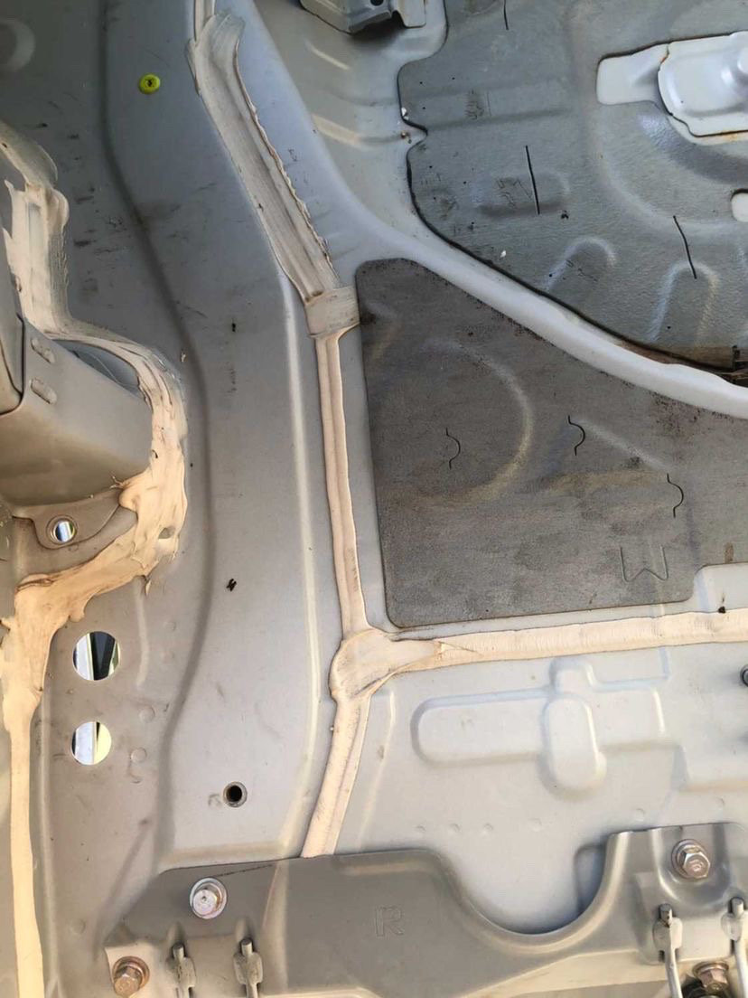 Перенос акб в багажник ч2 (кузов) — Mitsubishi Lancer X, 2 л, 2008 года ...