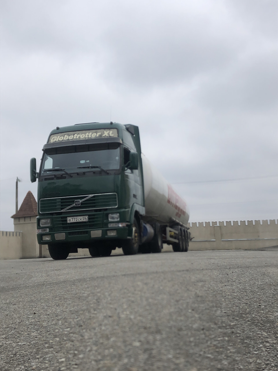 Работа фотки — Volvo FH12 420- VolvoFH GreeN-ArroW, 9,9 л, 1998 года |  другое | DRIVE2