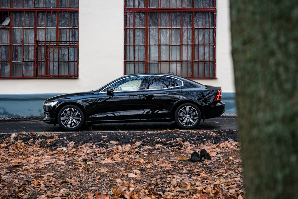 Обзор авто вольво s60. Смотреть фото Обзор авто вольво s60. Смотреть картинку Обзор авто вольво s60. Картинка про Обзор авто вольво s60. Фото Обзор авто вольво s60