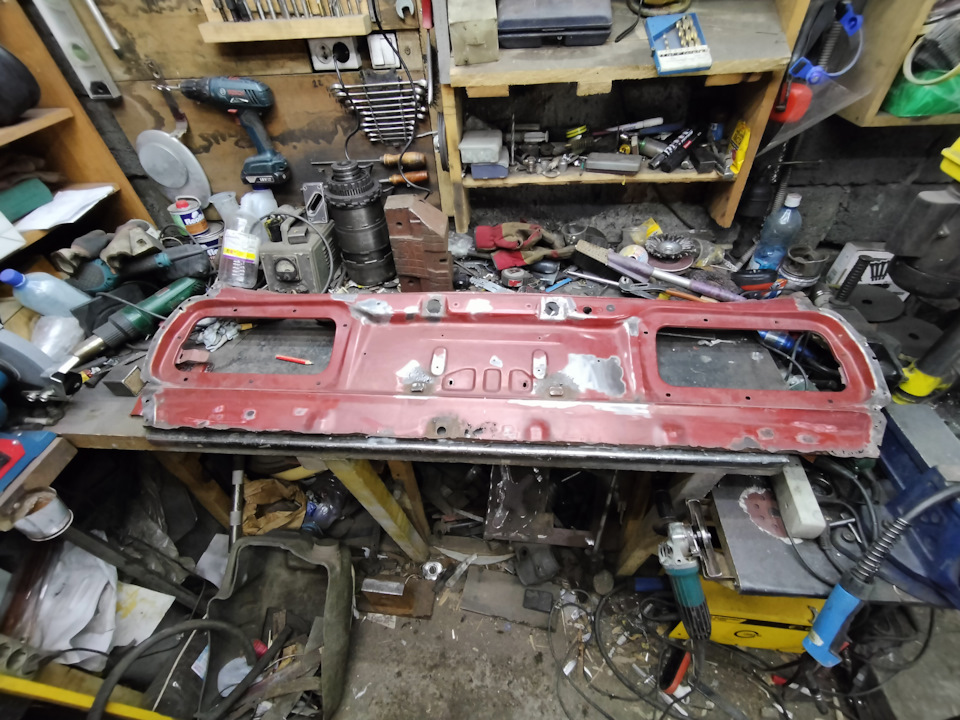 Кузовной ремонт 37: Верхняя задняя панель. — Nissan Skyline (C210), 2 л ...