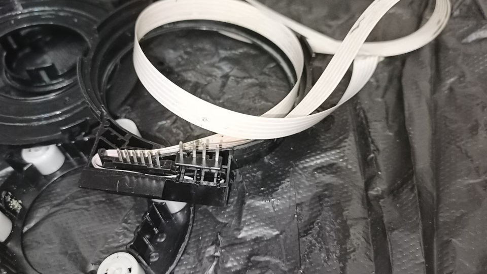 Разбор подрулевого шлейфа (улитки, шлейфа SRS) — Mitsubishi Galant (8G ...