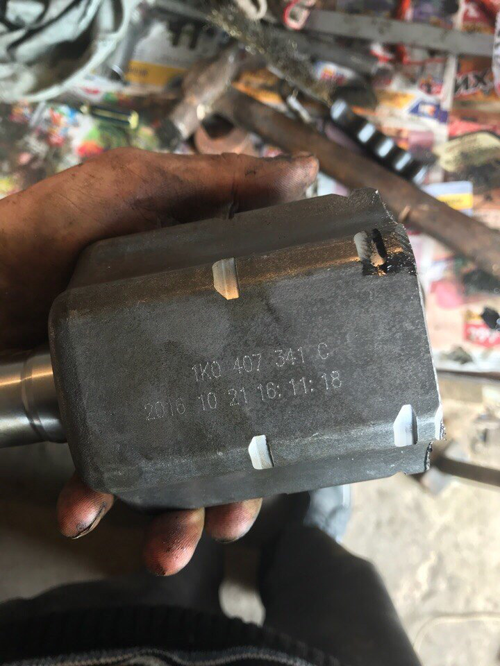 Замена внутренних гранат — Volkswagen Passat B6, 2 л, 2007 года | визит ...