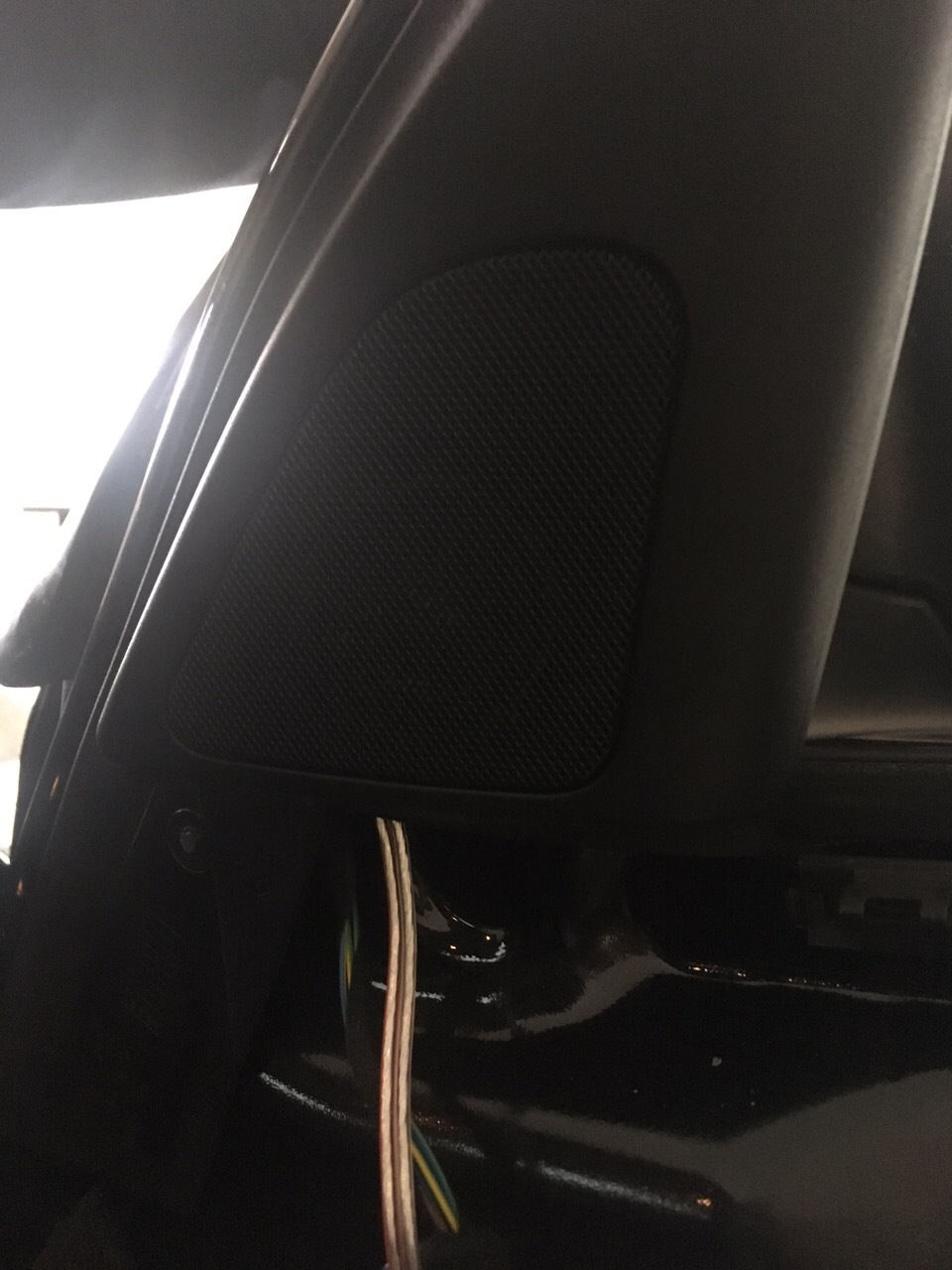 32 Ustanovka Audio System X200bmw Evo2 Bmw X1 2 0 L 2012 Goda Na Drive2