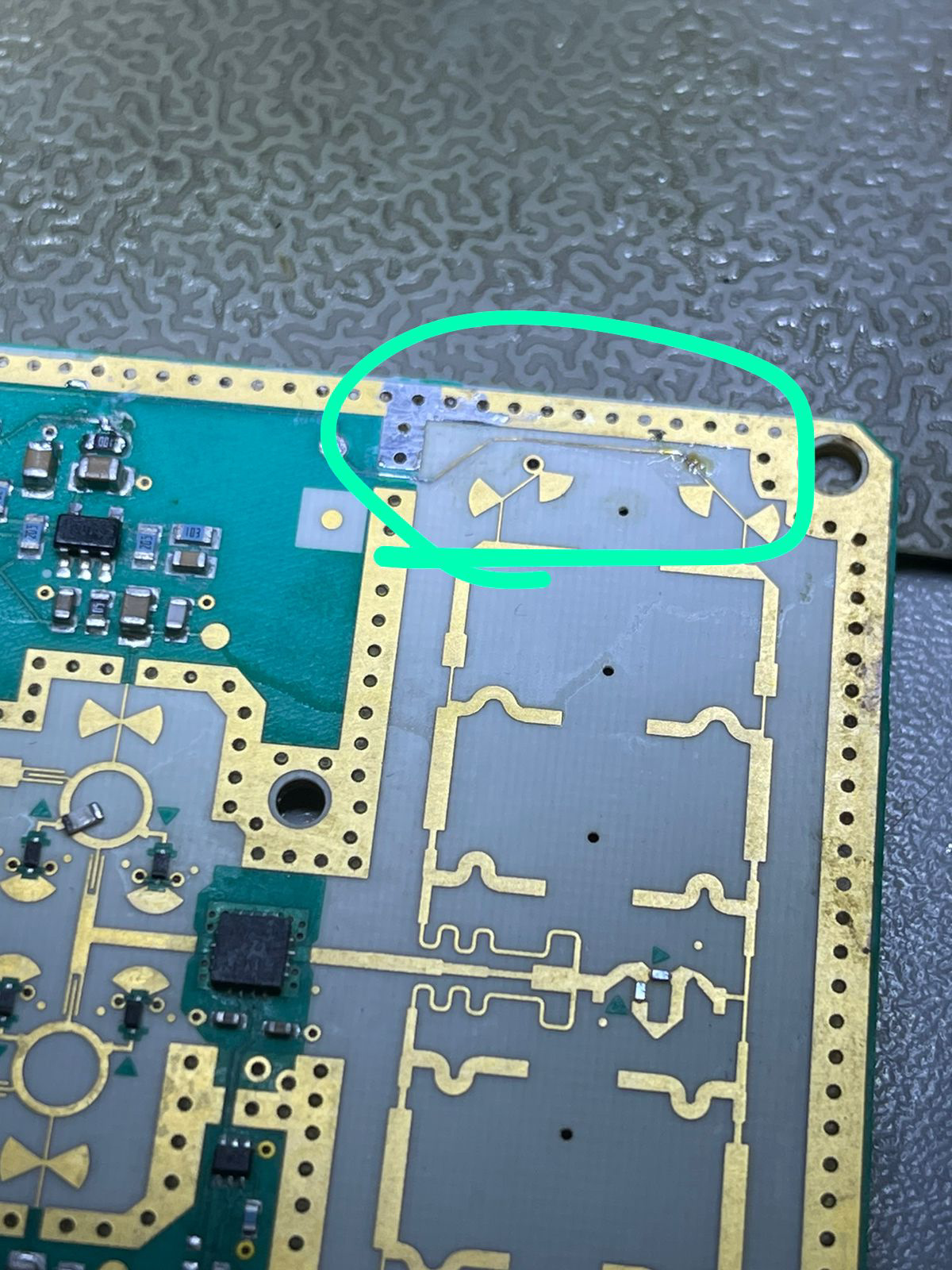 Ремонт радара ближнего действия — Cadillac Escalade (4G), 6,2 л, 2017 ...