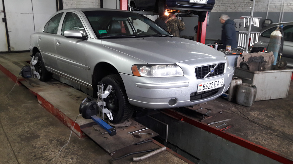 Фото в бортжурнале Volvo XC70 II