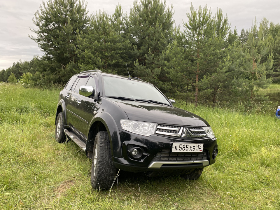 Паджеро спорт фото 11. Mitsubishi Pajero Sport 2G 2,5 АКПП 4D56 замена фильтров в топливном баке. 1