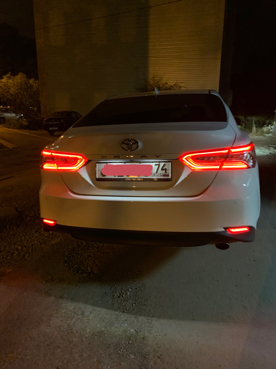 Как снять фонарь камри 70 Замена катафотов в заднем бампере - Toyota Camry, 2.5 л., 2019 года на DRIVE2