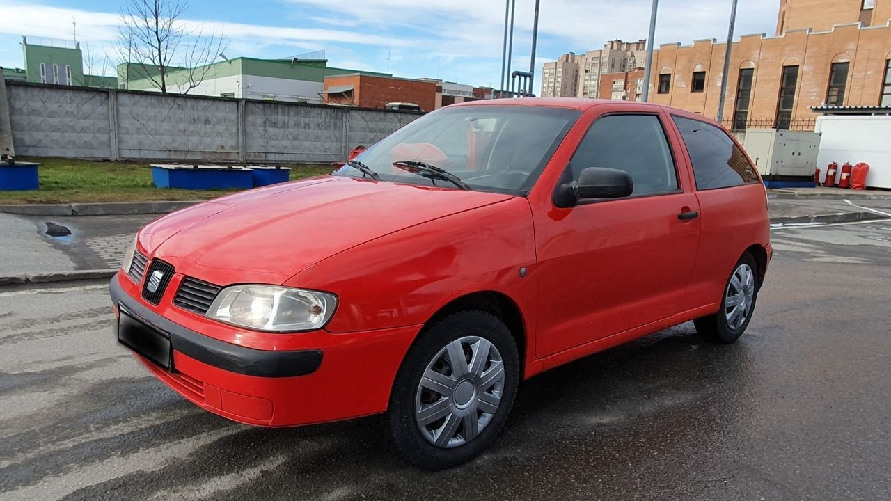 Seat Ibiza 2000 1.4. Seat Ibiza 2000. Красный Сиат Питер. Ибица 2000 год