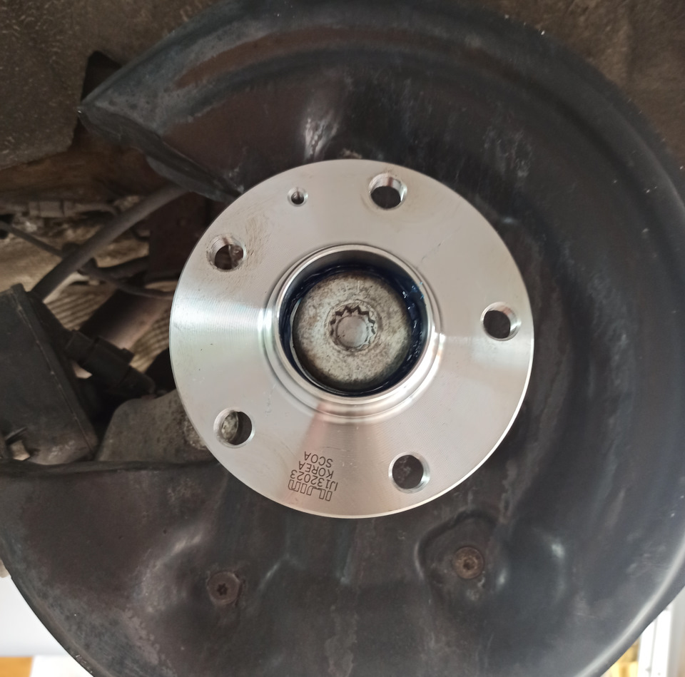 на месте! — Volkswagen Passat CC