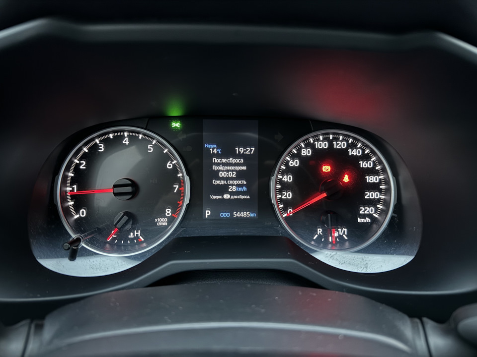 7-toyota-rav4-5g-2-2020-drive2