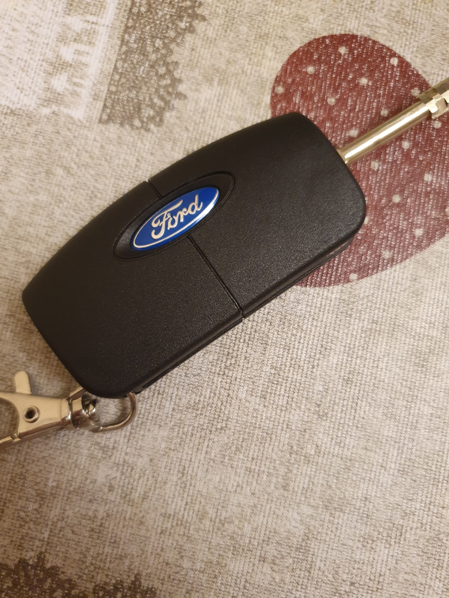 [6] Ключ — Ford Fiesta ST (Mk V), 2 л, 2008 года | аксессуары | DRIVE2