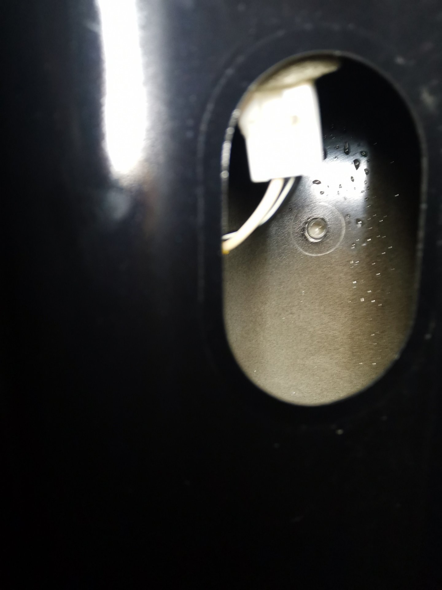 Задний орошатель) ставим шланг на заднюю форсунку — Nissan Dayz Roox, 0 ...