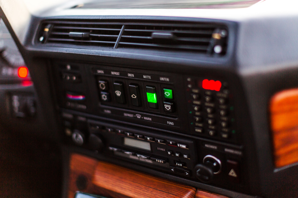 Фото в бортжурнале BMW 7 series (E23)