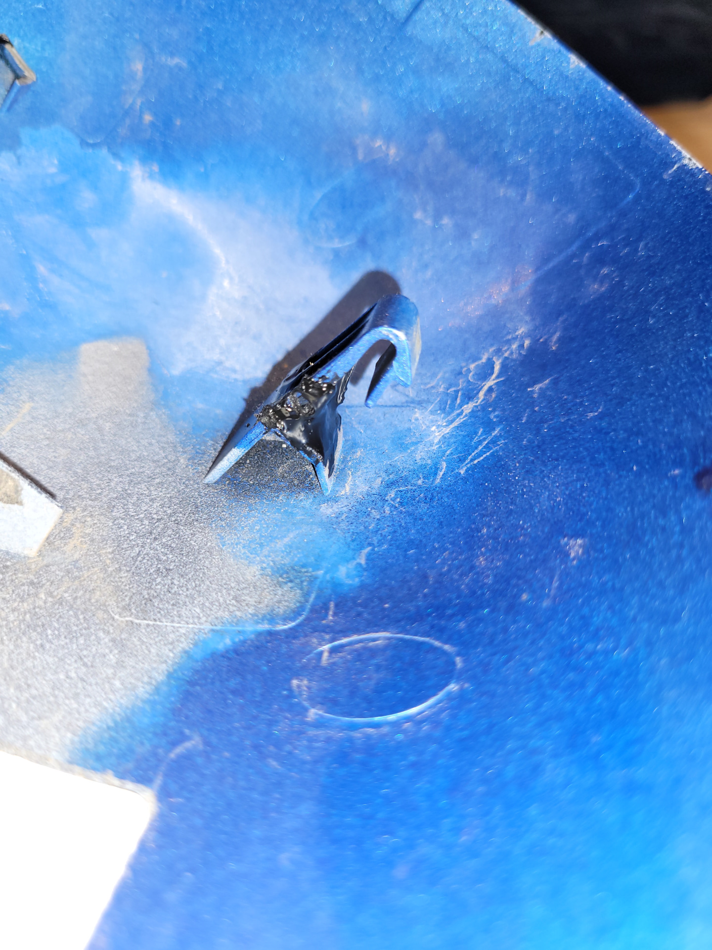 Ремонт бокового зеркала (склейка ABS-пластика) — Toyota Yaris (p2), 1,3 ...