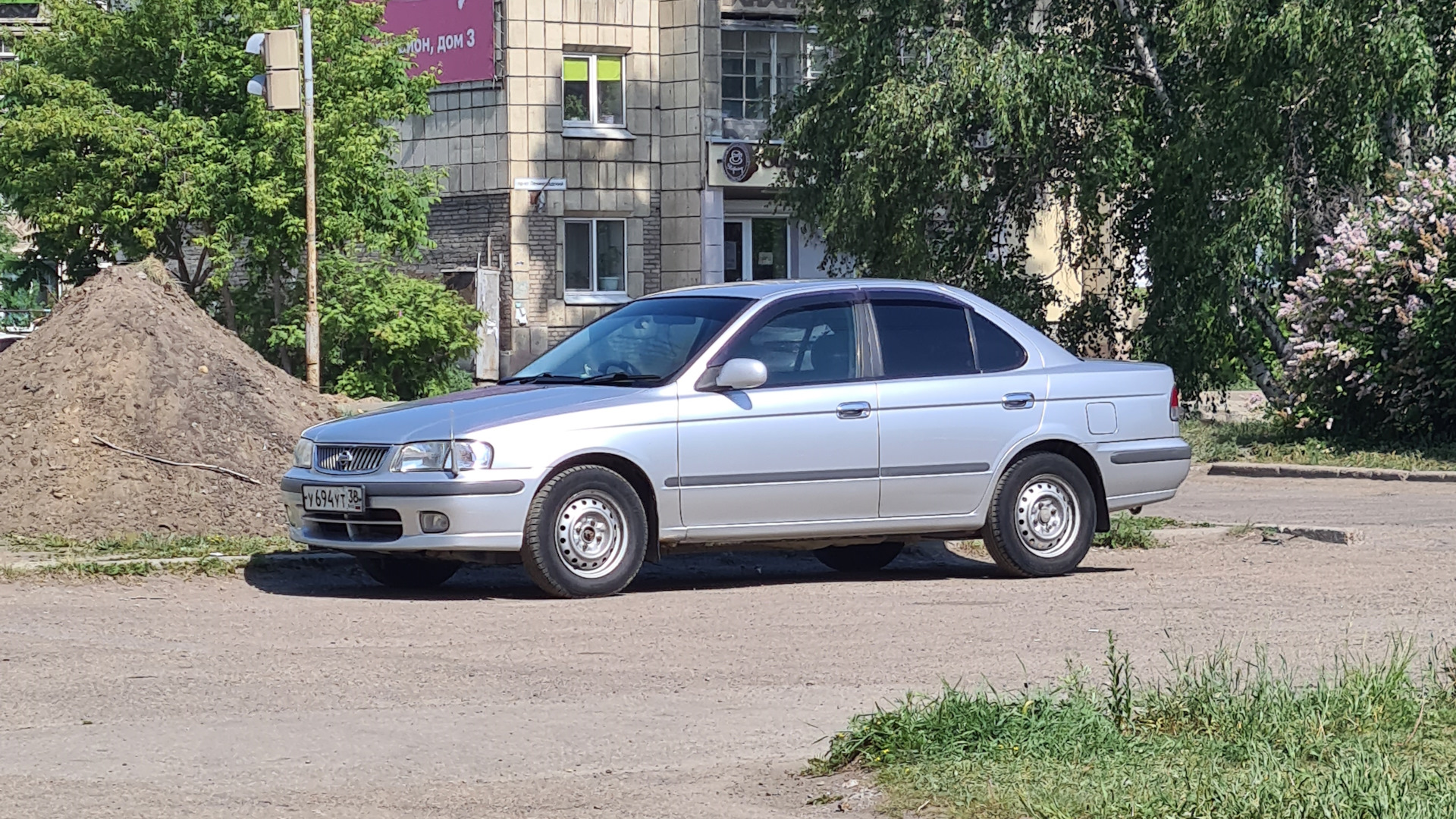 Nissan Sunny (B15) 1.5 бензиновый 2001 | Серый кардинал на DRIVE2