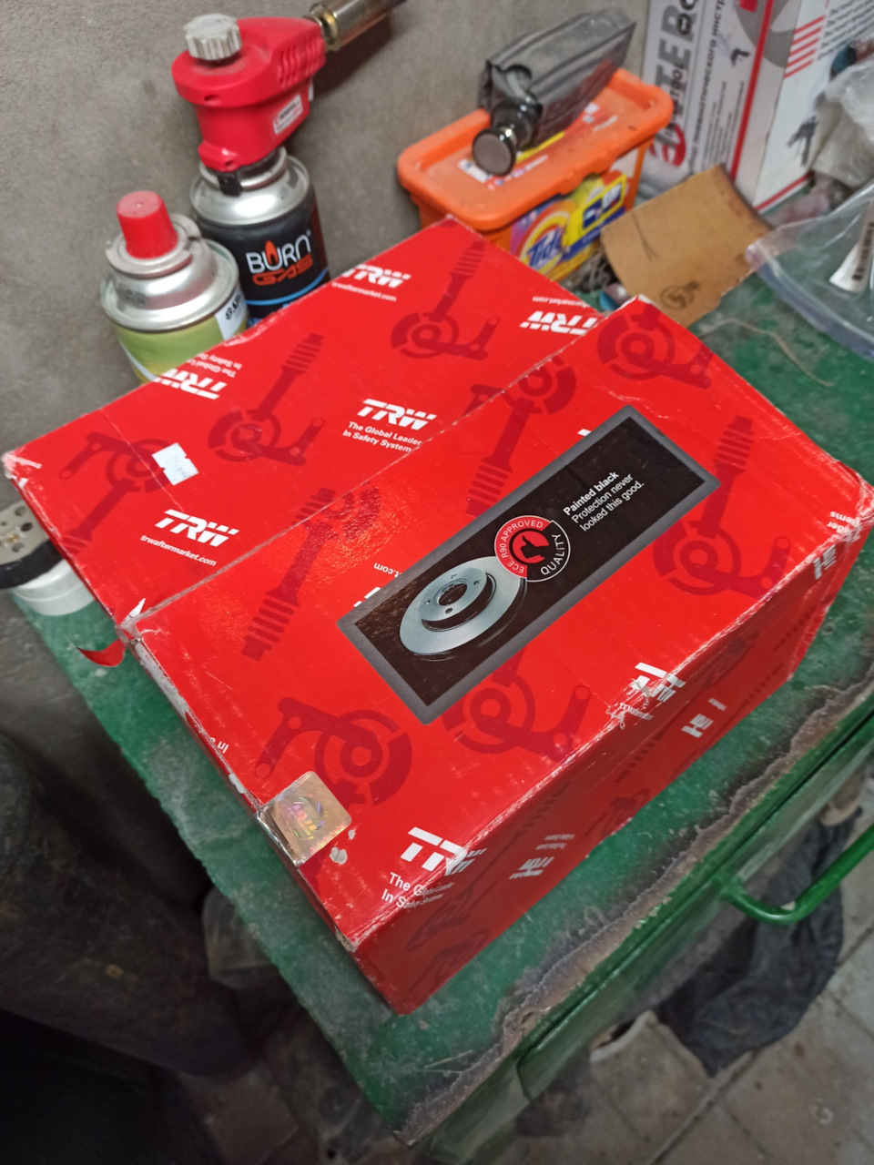 Замена задних тормозных дисков и колодок — Volkswagen Passat B5, 1,8 л ...