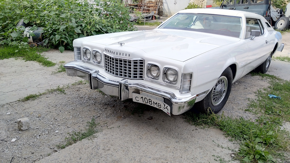 1974 ford thunderbird