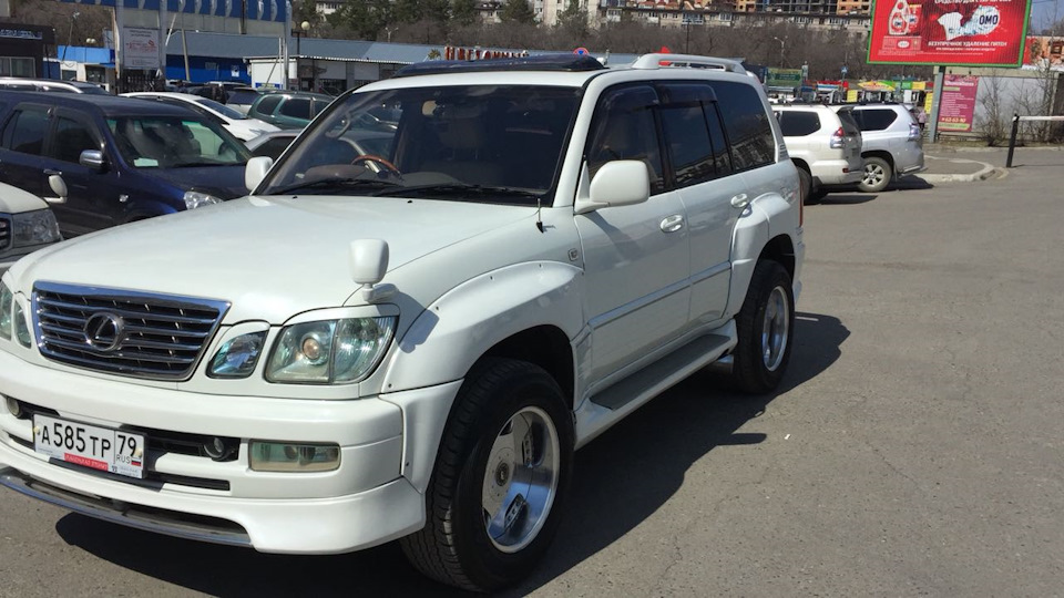 Toyota land cruiser cygnus отличия