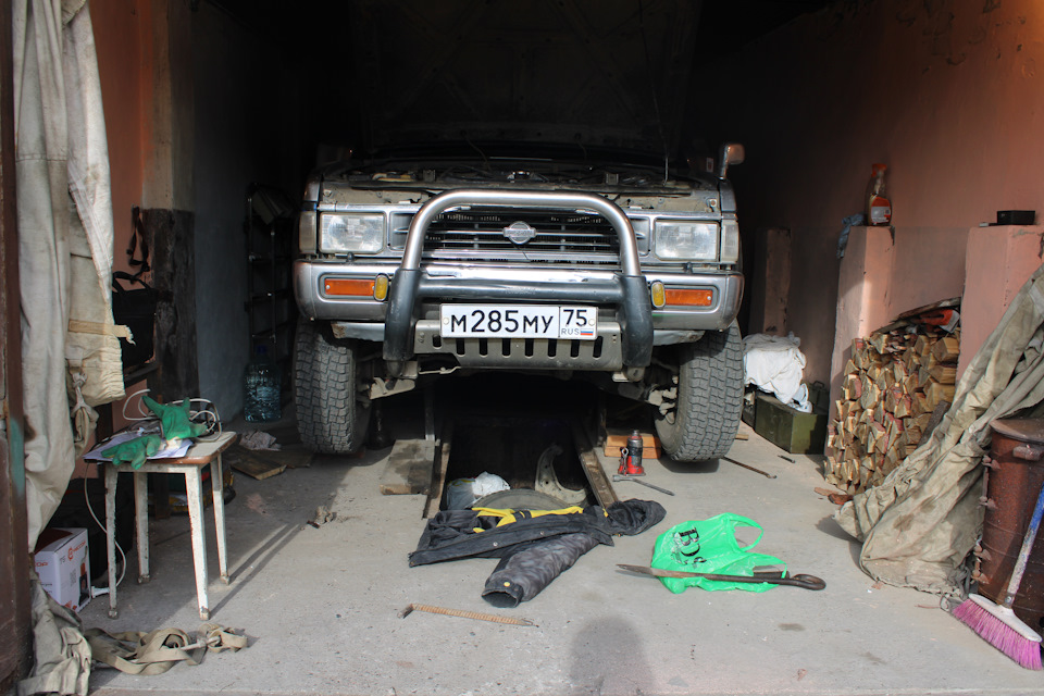 Ремонт передней подвески, замена сайлентблоков нижних рычагов, замена ...