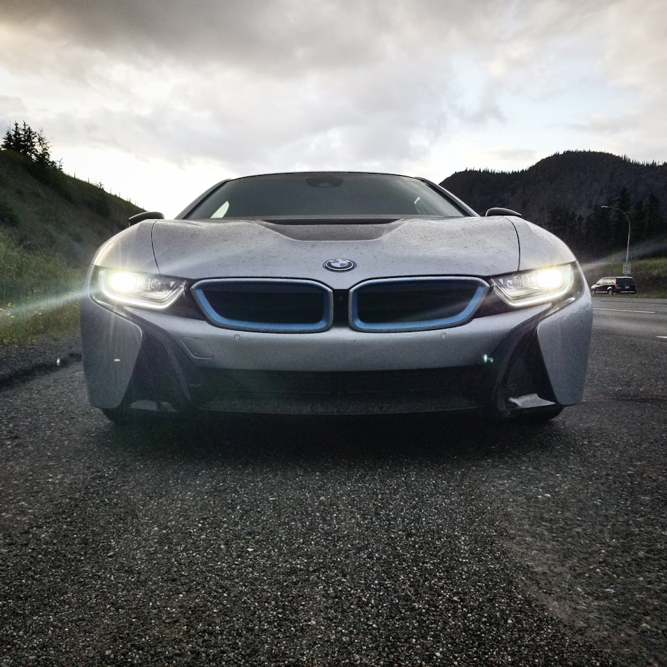 Небольшой осмотр BMW i8 — DRIVE2