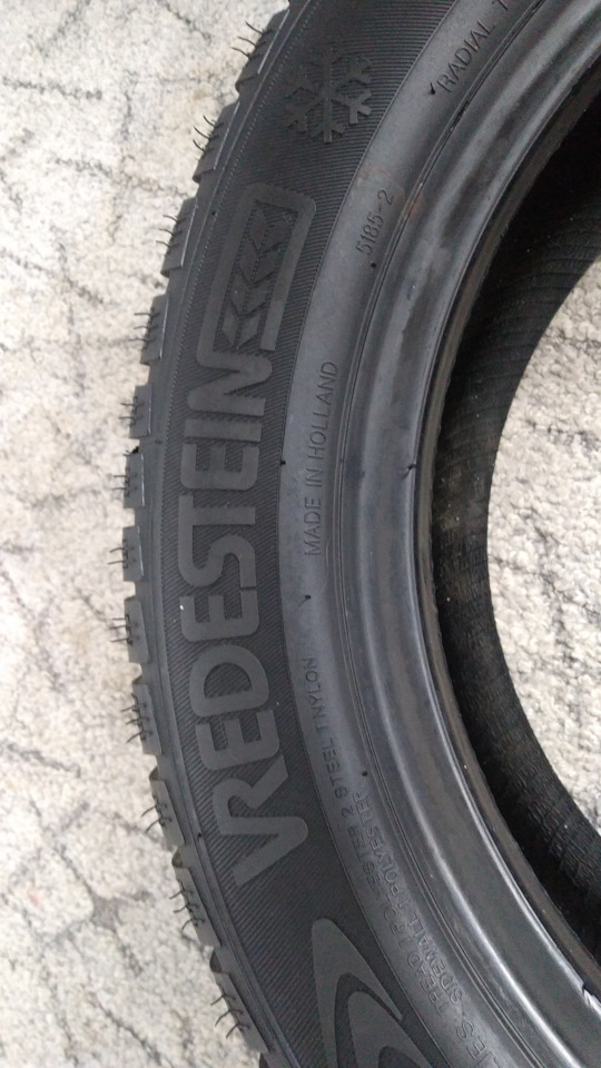 Шины зимние нешипованные Vredestein 195/55 R15. | 1 500 ₽ в городе ...