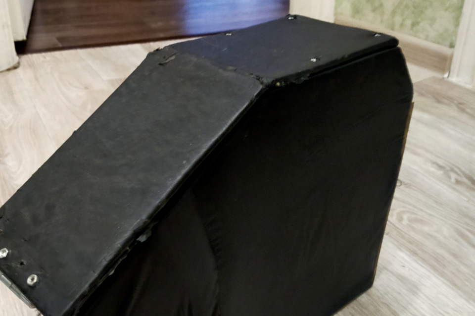 Самодельный подлокотник — Lada 210740, 1,6 л, 2007 года | аксессуары ...