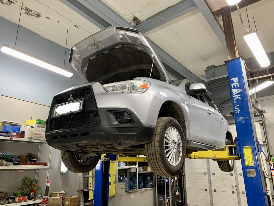 Замена масла в вариаторе 168 тыс км — Mitsubishi ASX, 1,8 л, 2012 года ...