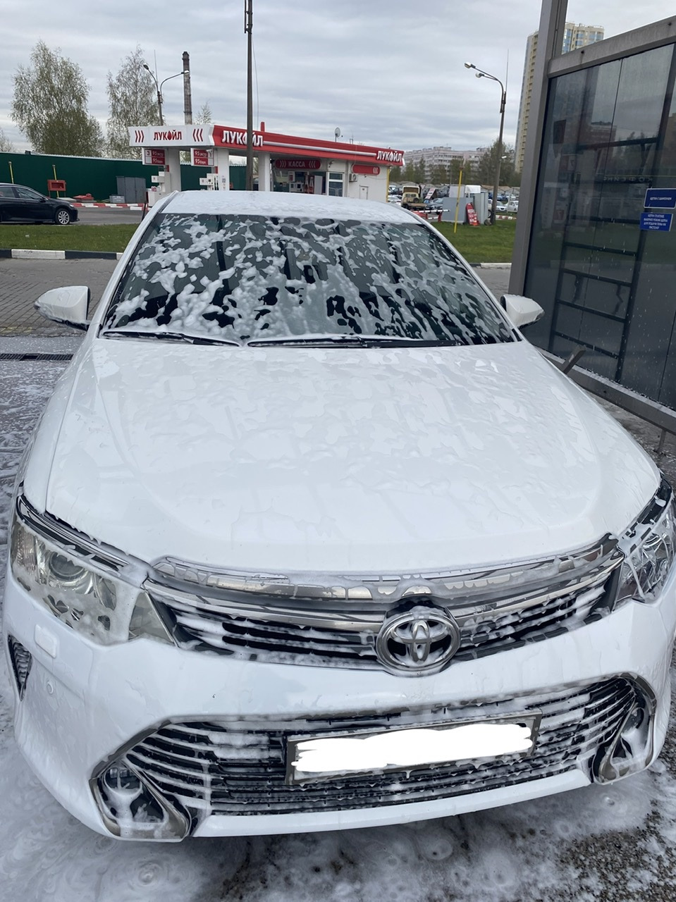 Сам себе мойщик авто) — Toyota Camry (XV50), 2,5 л, 2014 года | мойка |  DRIVE2