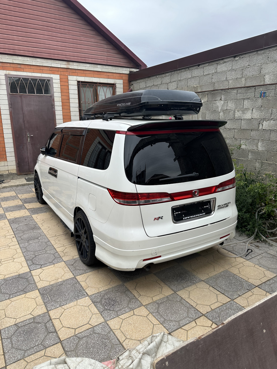 Фото в бортжурнале Honda Elysion