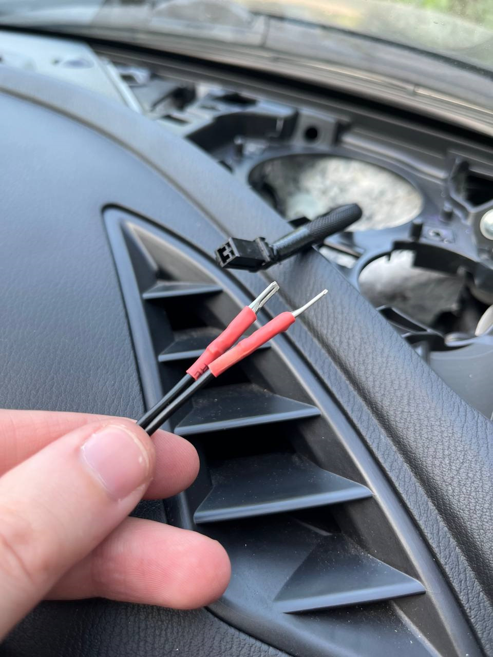 Установка высокочастотных динамиков (твитеров) — Mazda 6 (3G) GJ, 2 л ...