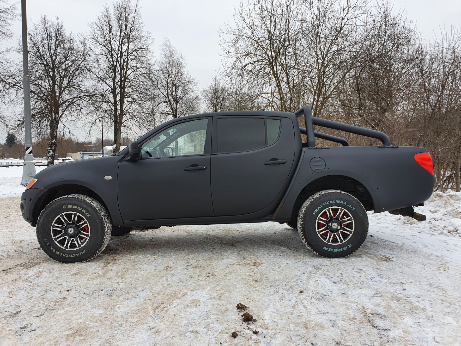 Покраска авто в raptor u-pol черный (ПОСЛЕ покраски) — Mitsubishi L200  (4G), 2,5 л, 2011 года | стайлинг | DRIVE2