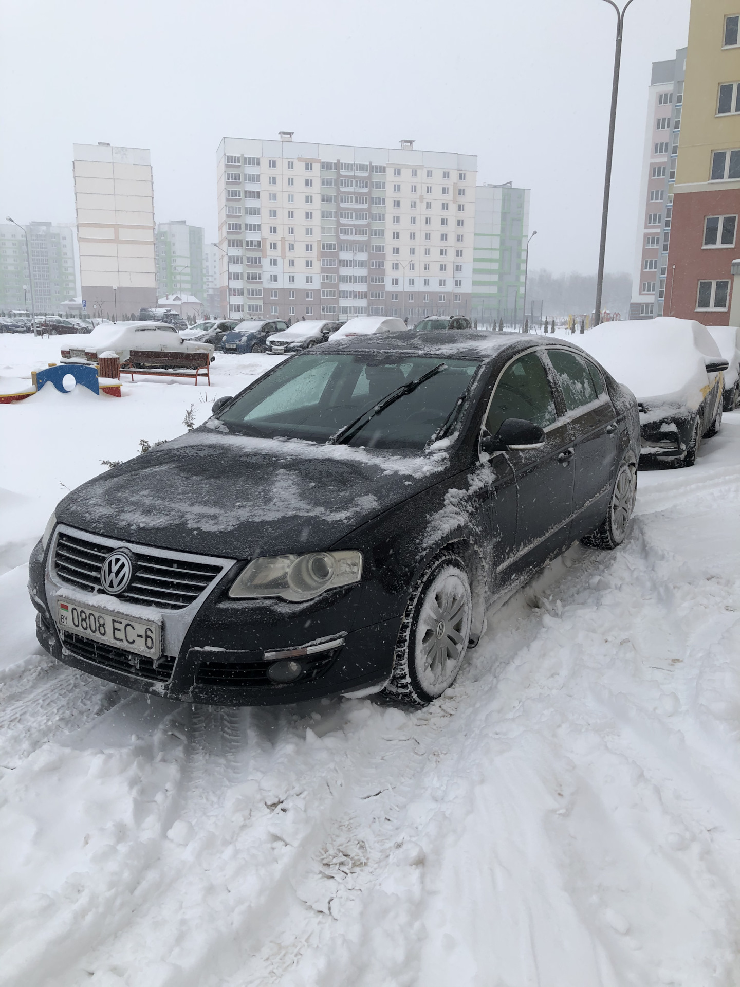 Заведённую машину на сигнализацию вторым ключом — Volkswagen Passat B6, 1,8  л, 2008 года | наблюдение | DRIVE2