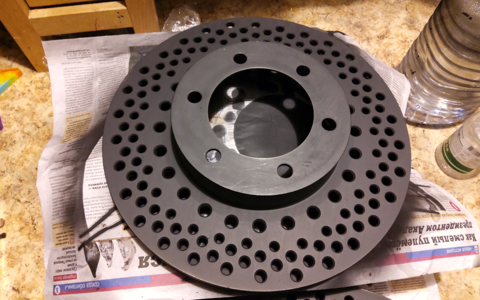 Перфорированные тормозные диски тойота лэнд крузер прадо /фораннер ...