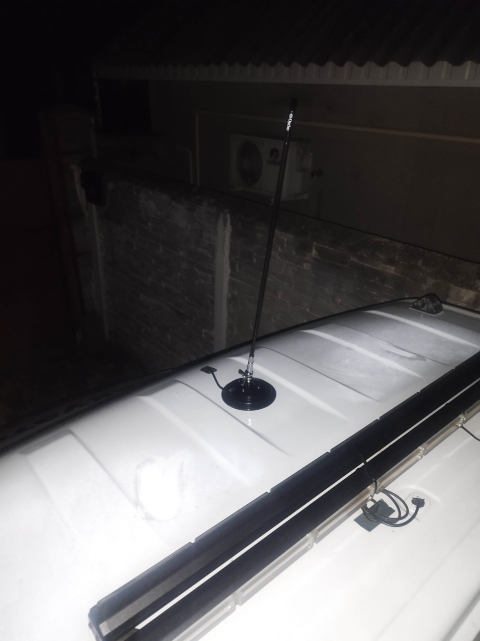 Установка рации Optim 270 — ГАЗ Газель Next, 2,8 л, 2013 года ...