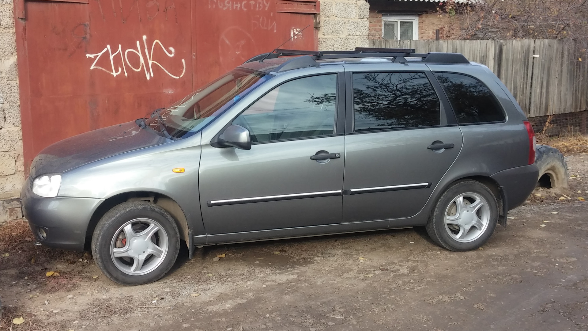 Lada Калина универсал 1.6 бензиновый 2011 | Совиньон-почти как вино. на  DRIVE2