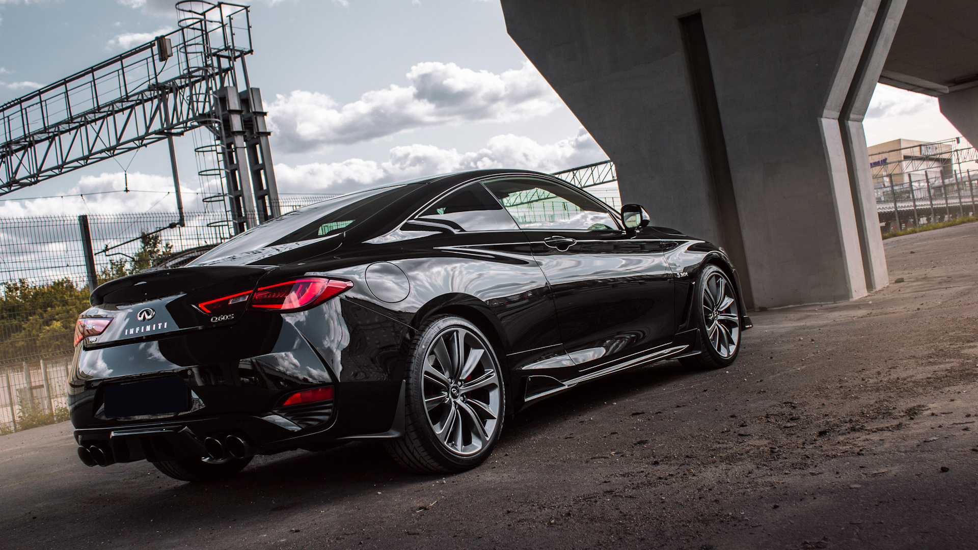 Infiniti q60 Black s