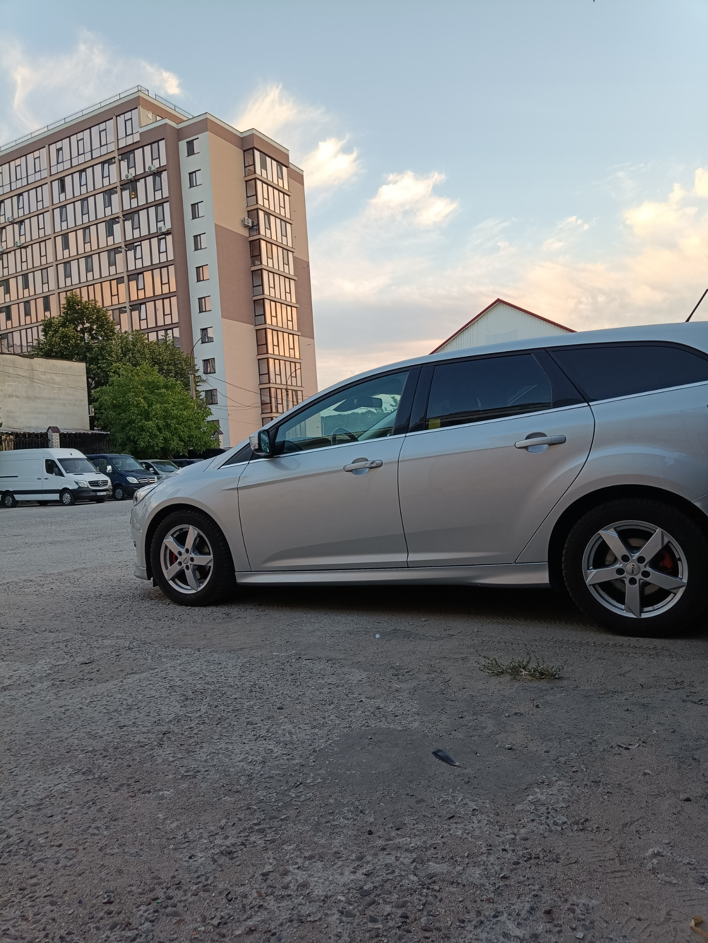 Клиренс — Ford Focus Wagon III, 1,5 л, 2017 года | шины | DRIVE2