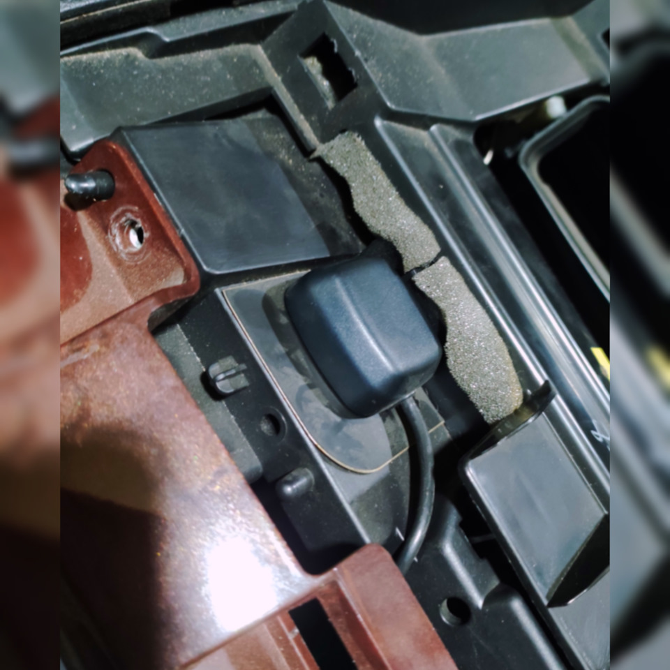 Вопрос к знатокам, что это? — Nissan Tiida (1G), 1,5 л, 2012 года ...