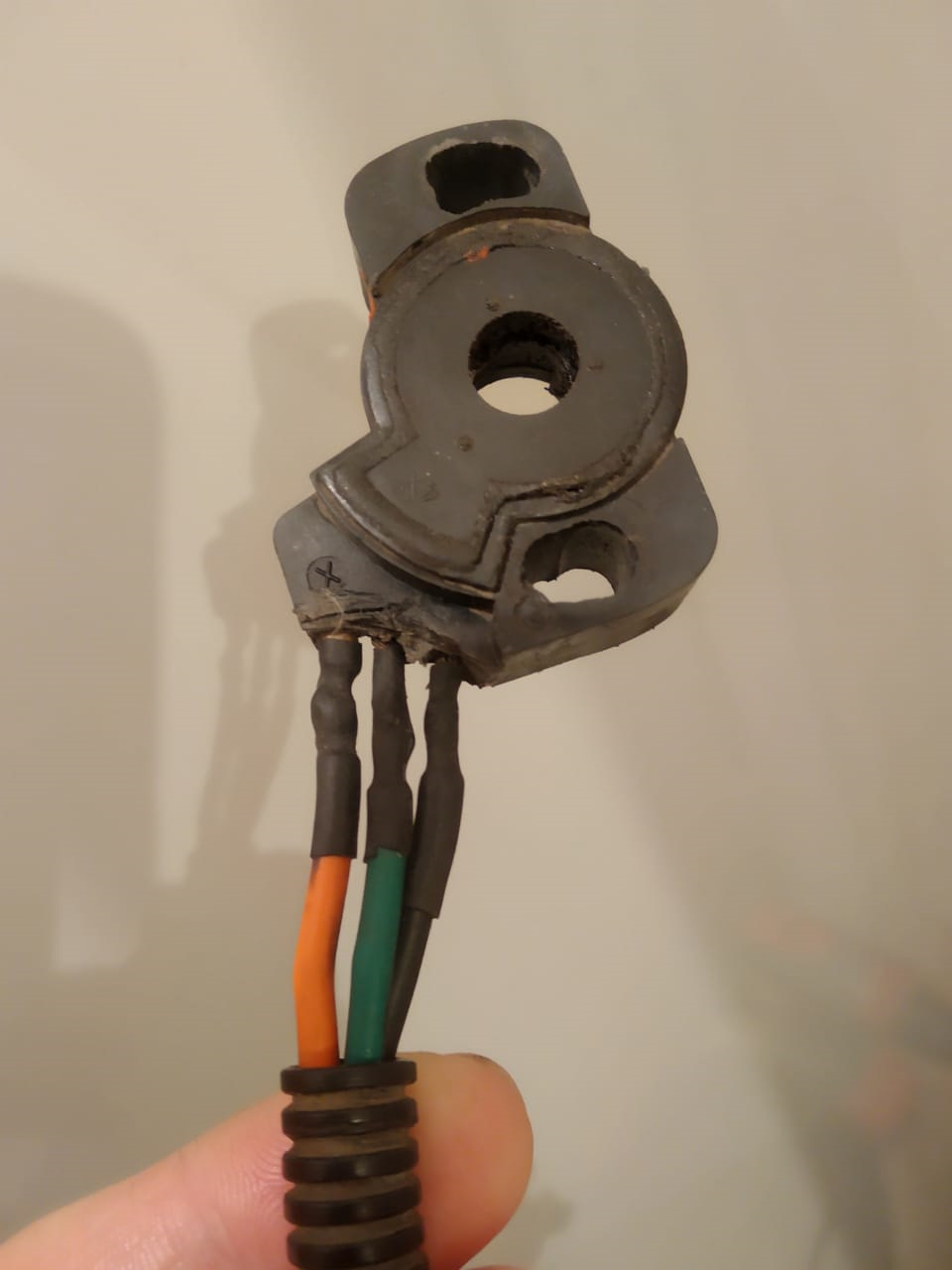 Ремонт ECM и датчика TPS. — Ford E-Series (4G), 5 л, 1993 года | своими ...